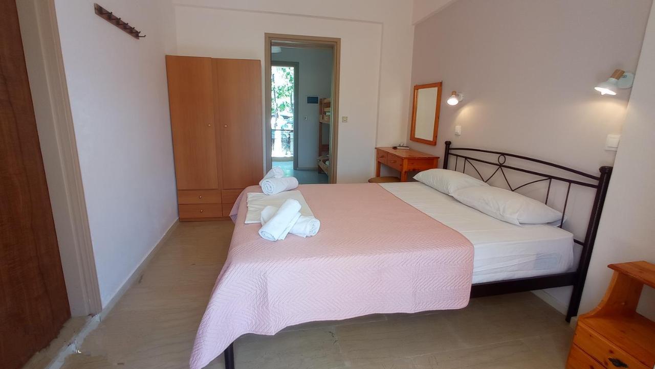 Ferienwohnung Vessarios Nikiana Exterior foto